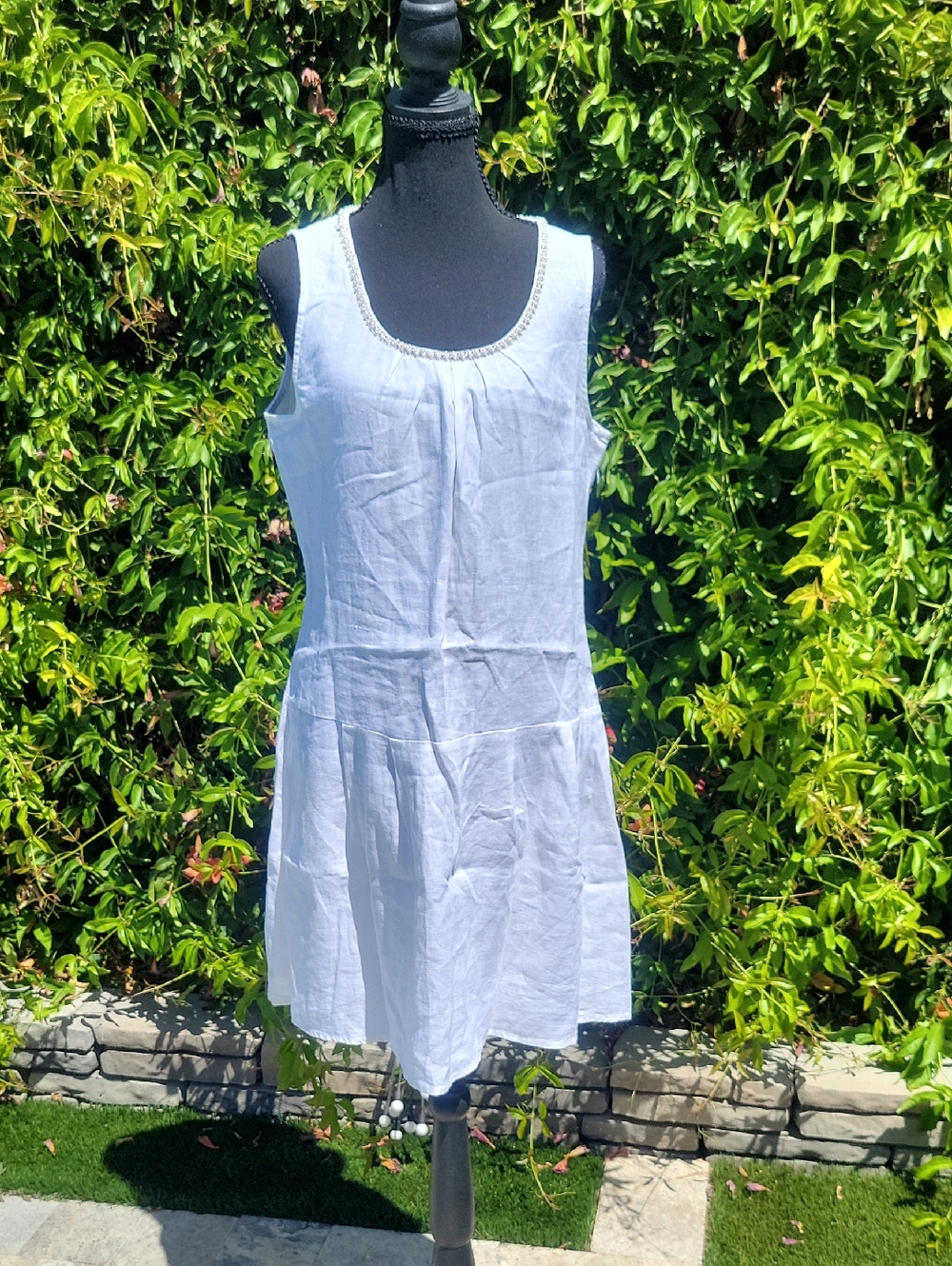 100% linen White Beaded Neckline Boho Beachy Graduation Summer dress  Sz L
